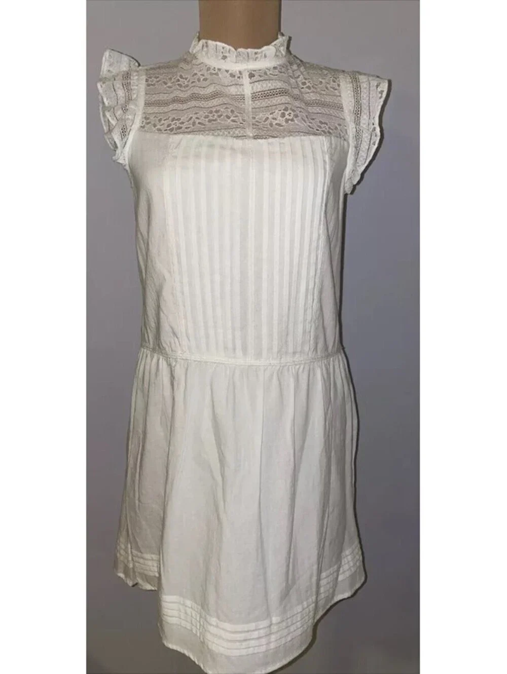Alter’d State sz S off white sleeveless shift dress lace high neckline